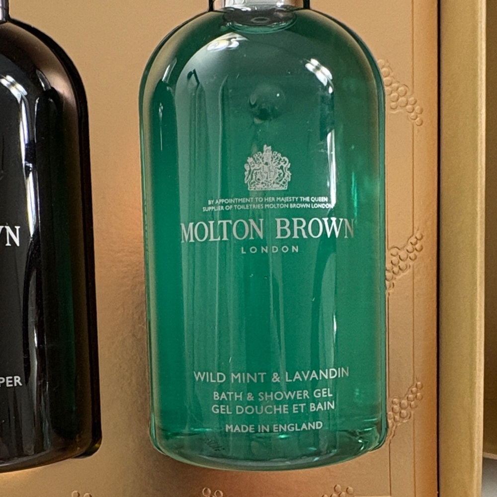 Molton Brown Trio Bath & Shower Gel Gift Set - Picture 5 of 5